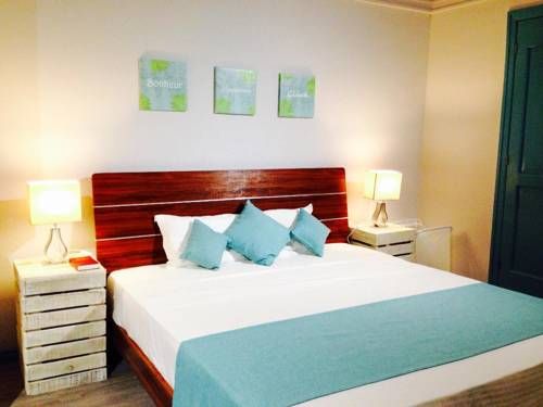 Hotel Photo 3