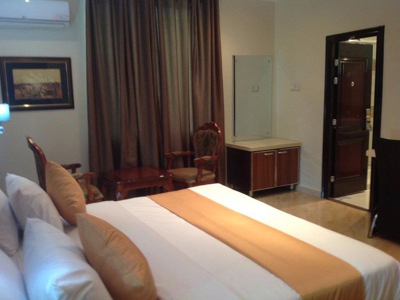 Hotel Photo 5