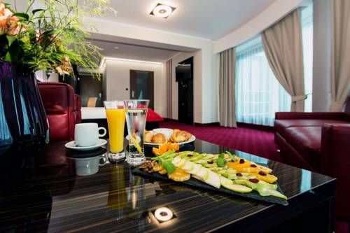 Hotel Photo 8