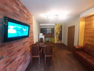 Apartment on Kremenchugskaya 19