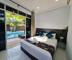 Casa Loma Resort Pantai Tengah Malaysia