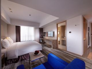 Фото отеля Holiday Inn Express Shenyang Tawan, an IHG Hotel