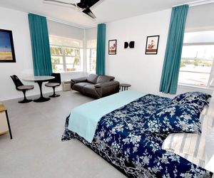 NoBeVIP at the OLSEN on the BEACH! Surfside United States