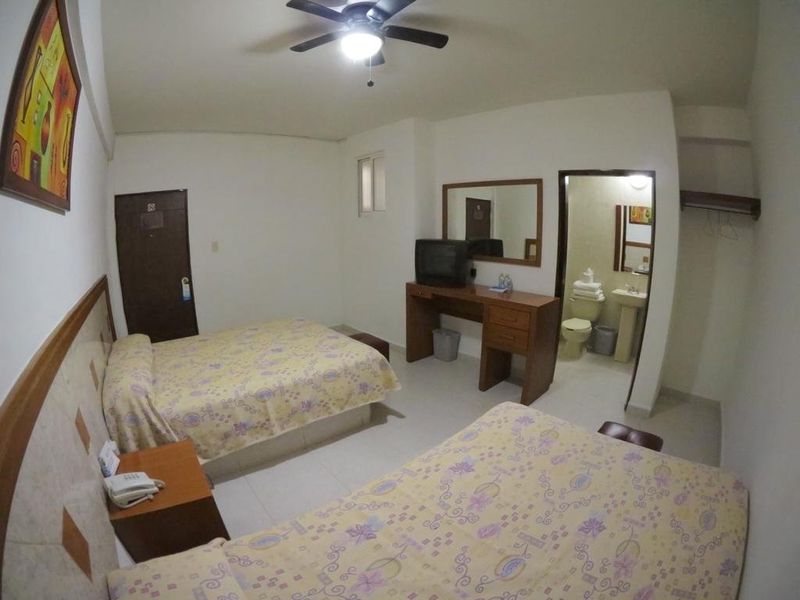Hotel Photo 2