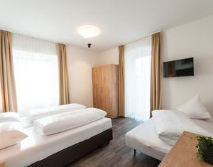 Pension Max Zell am See Austria