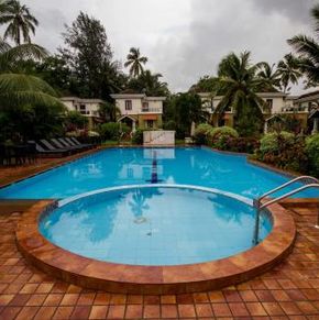 NearBy Hotel