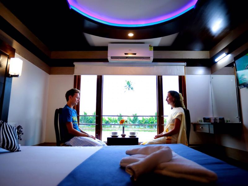 Hotel Photo 12