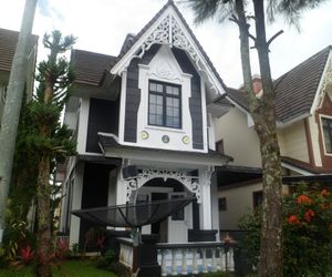 Villa Kota Bunga Blok EE Cianjur Indonesia