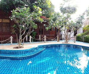 OYO 324 Deeden Pattaya Resort Pattaya Thailand