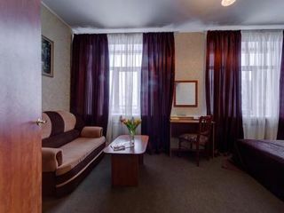 Green Hotel