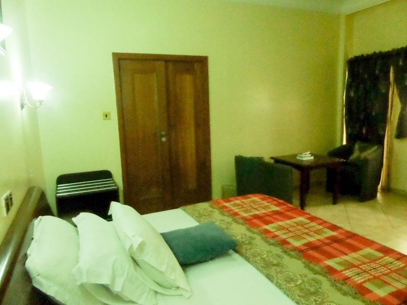 Hotel Photo 9