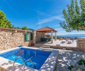 House Mate Bol Croatia