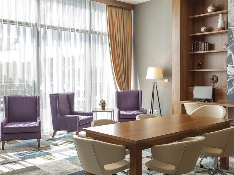 Hotel Photo 6