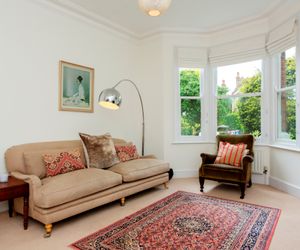 Veeve  5 Bed Family Home Durham Road Wimbledon Wimbledon United Kingdom