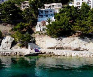 Apartments Villa Lenka Brela Croatia