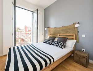 SmartRental Puerta del Sol Madrid Spain