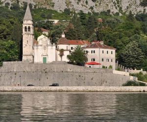 Kamena Palata Apartments Dobrota Montenegro