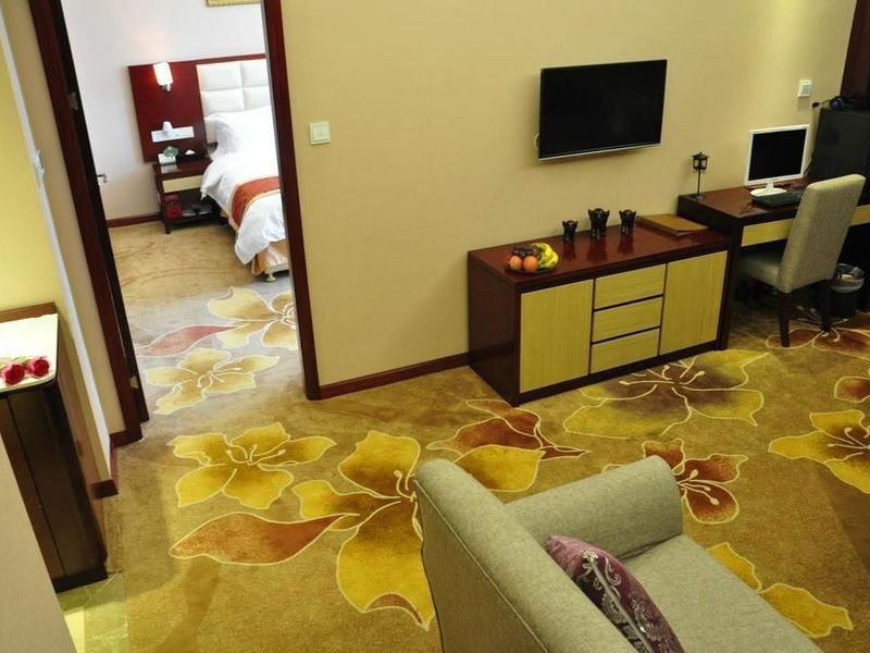 Hotel Photo 9