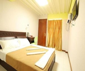 Luxer Deluxe Hotel Ngwe Saung Myanmar