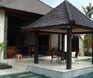 RUMAH SHIRAZ Kerobokan Indonesia