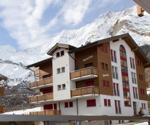 Snowfun A Saas Fee Switzerland