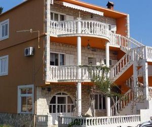 Pavlovic Apartment Sucuraj Sucuraj Croatia