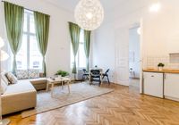 Отзывы Lavender Roomy Apartment