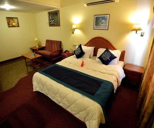 Oyo Rooms Dairy Den Circle Vadodara India