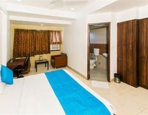 Zo Rooms Chappan Dukaan Indore India