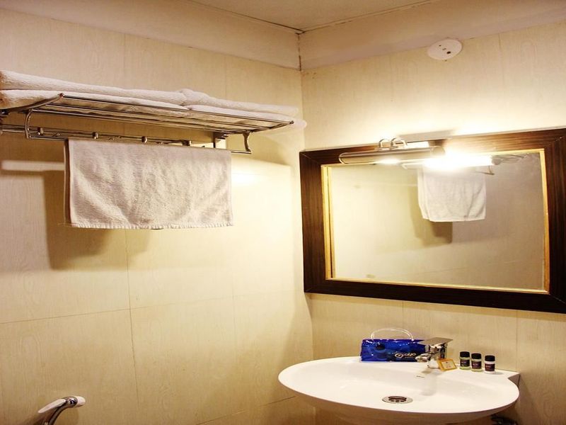 Hotel Photo 9