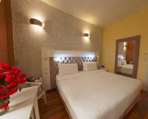 Hotel Photo 12
