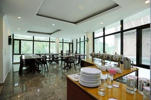 Hotel Photo 12