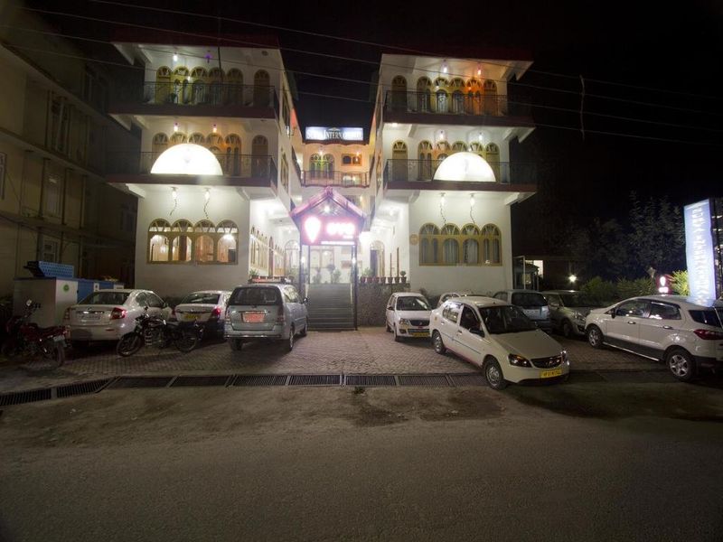 Hotel Photo 16