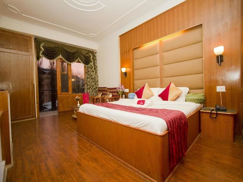 Hotel Photo 9