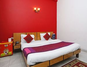 OYO 834 Hotel Aashirwaad Faridabad India