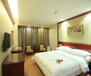 Vienna Hotel Pinghu Plaza Branch Fenggang China