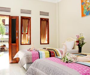 Warung Coco Poppies 2 Kuta Indonesia