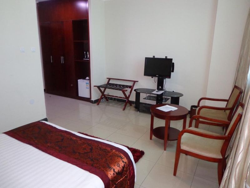 Hotel Photo 9