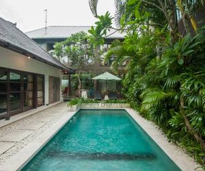 Bathhouse Executive Residence Seminyak Indonesia