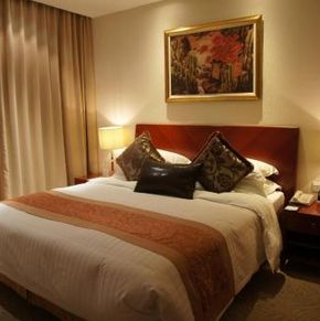 NearBy Hotel