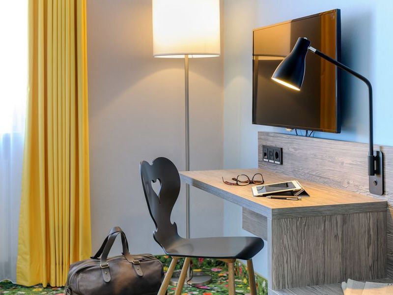 Hotel Photo 6