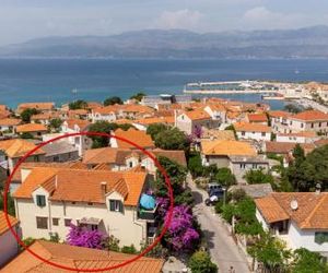 Apartments with a parking space Supetar (Brac) - 11278 Supetar Croatia
