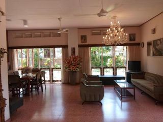 Фото отеля Srilal's Guest House