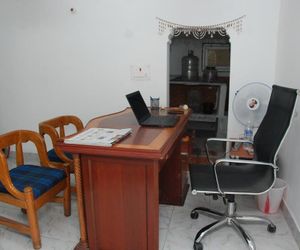 Homestay Chennai Velachery Centre Point Perumbakkam India