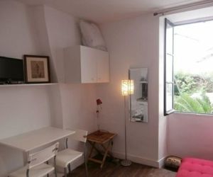 Rental Apartment Garat 2 - centre vile a 80m de la grande plage  - Saint-Jean-de-Luz, studio flat, 2 persons St. Jean-de-Luz France