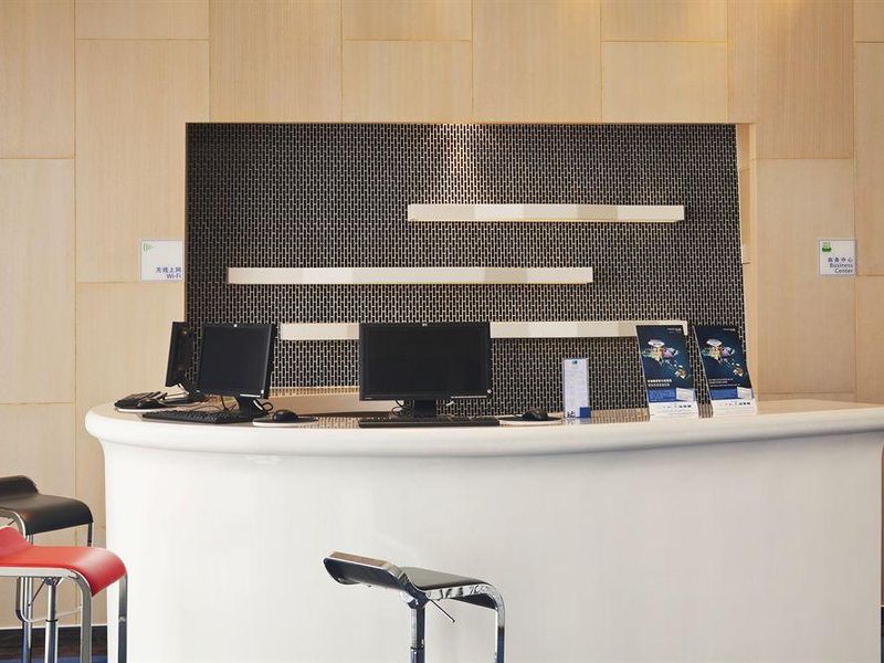 Hotel Photo 16