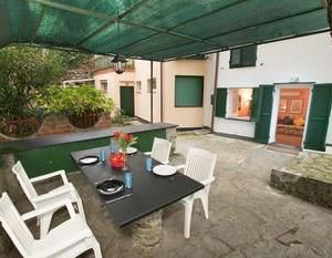 Nice Flat Private Patio Monterosso Monterosso al Mare Italy