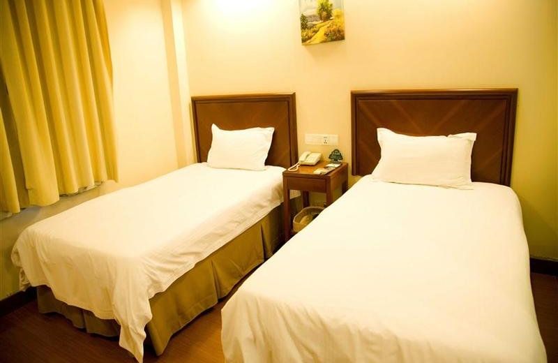 Greentree Inn Shanghai Nanqiao Middle Renmin Road Express Hotel