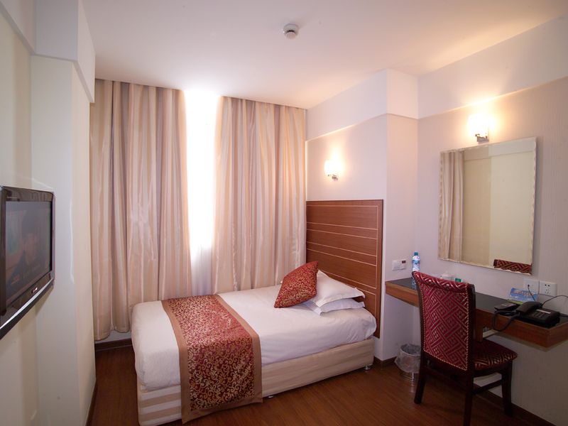 Hotel Photo 1