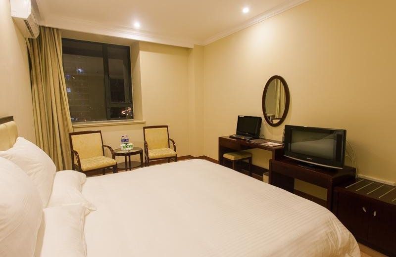 GreenTree Inn Shanghai West Yingao Road Subway Station Express Hotel